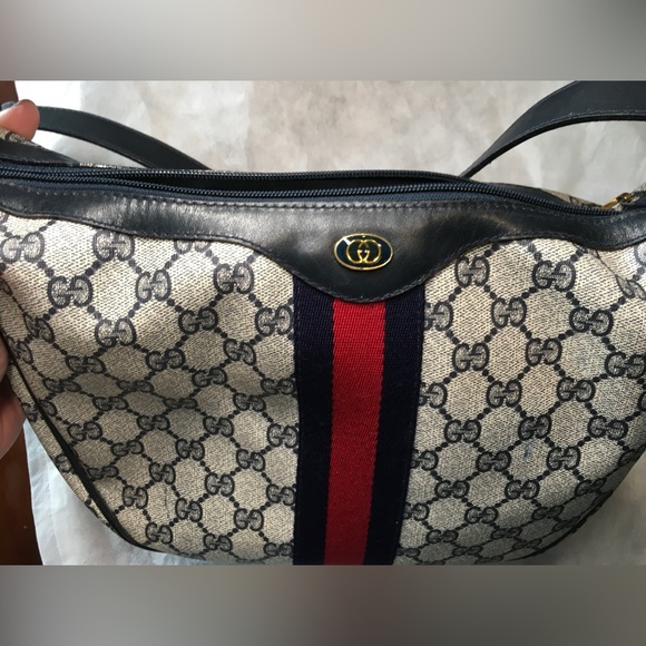 Gucci Blue Vintage Shoulder Bag - Picture 10 of 16